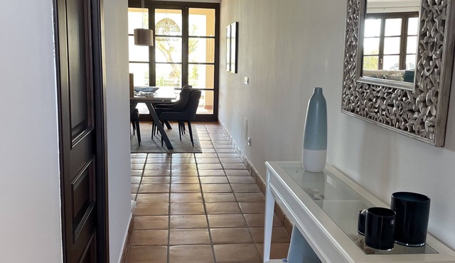 Luxurious terraced house 2 minutes from La Reserva golf club