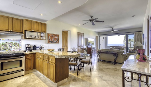 Luxurious Vacation Rental Condo in Alegranza Resort - San Jose Del Cabo