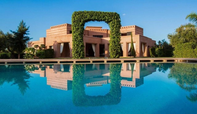 Luxurious Villa with Pool & Atlas Mountain Views