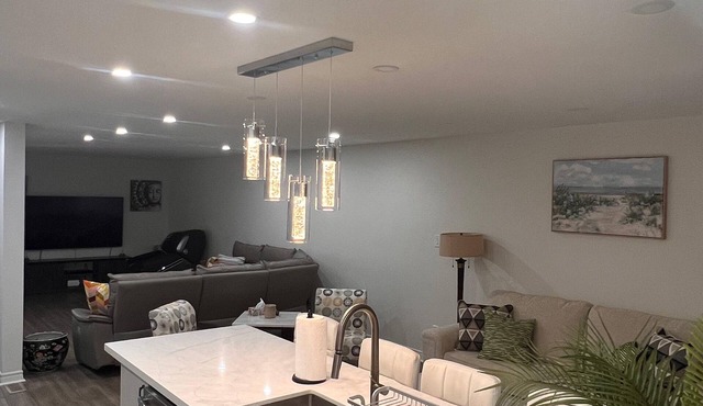 Luxury 3-Bedroom, 2 story house at the border of Vaughan and Toronto