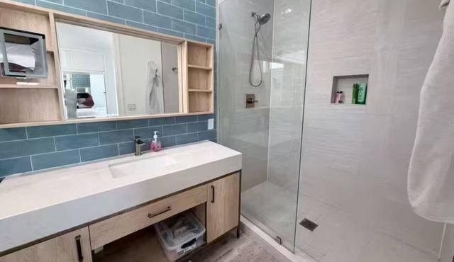Luxury Driftwood Oceanview Villa 6