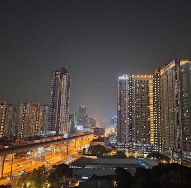 Mari Space City View