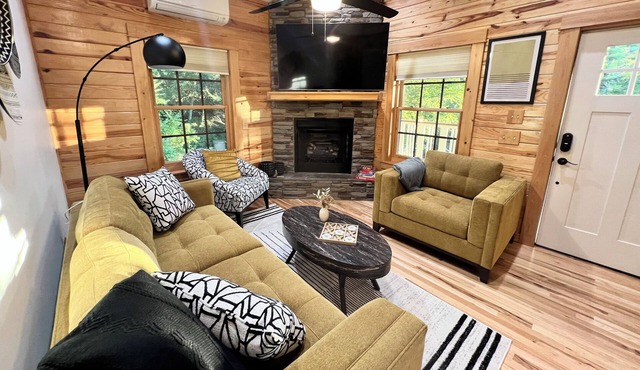 Misty Pine Place newly built Cabin/Fire-Pit/Hiking