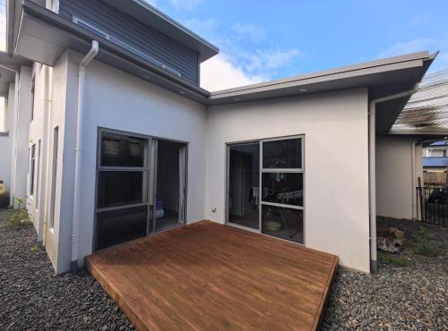 Modern 2 Bed Self Contained Suite