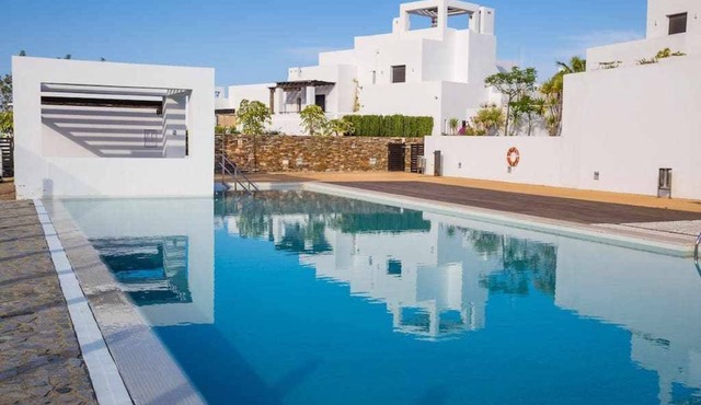Modern villa located in Macenas complex