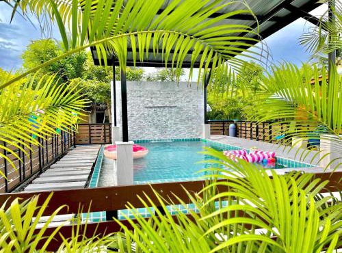 Monkey Cottage