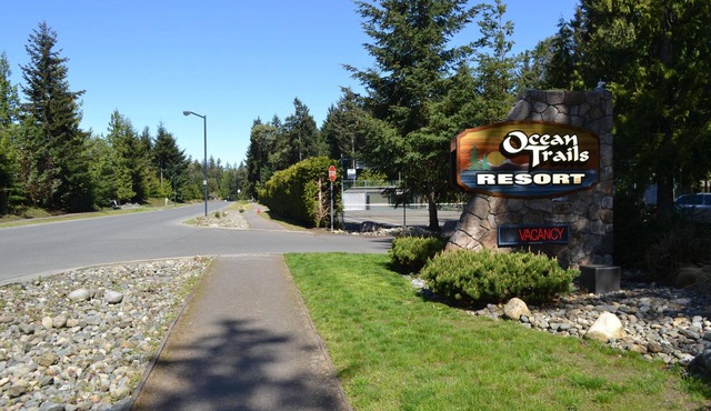 Monthly Rental Mid Sep-Mid June 2300.00