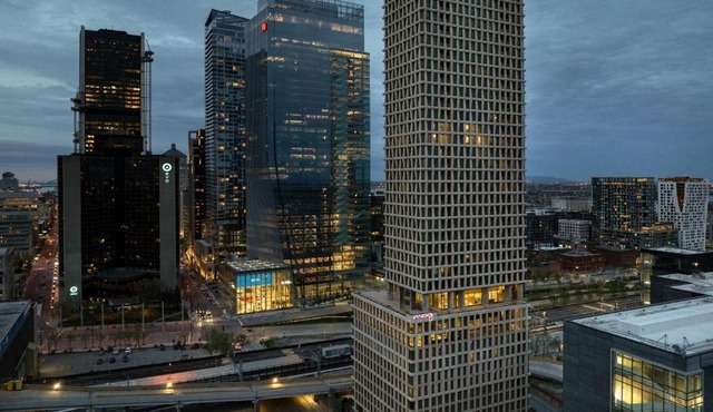 Moxy Montreal Downtown