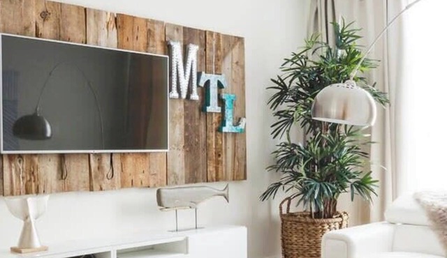 MTLVR #13 | Central Urban Oasis, Sleeps 12, BBQ