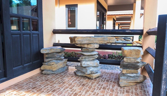 Needa Rock Resort