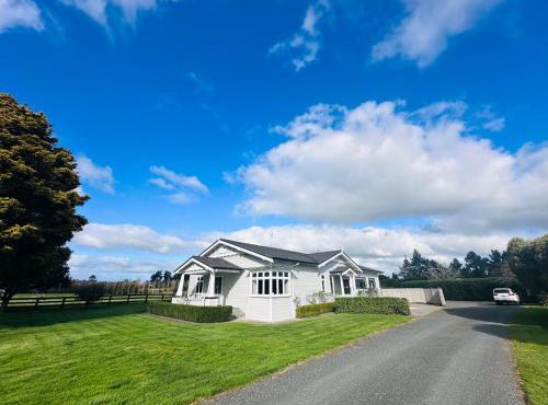 Newstead Estate- Private Retreat Near Hamilton