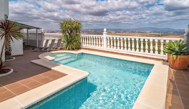 Nice home in Medina Sidonia with WiFi