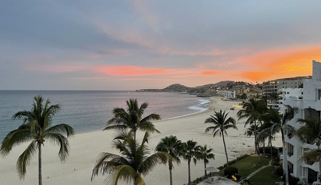 Oceanfront condo with unobstructed views of Costa Azul beach!