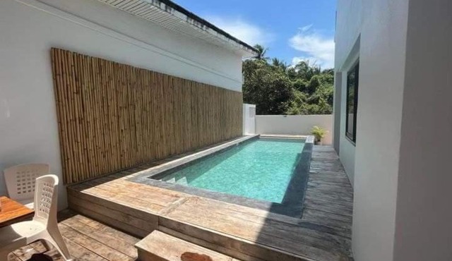 Okat pool villa khanom
