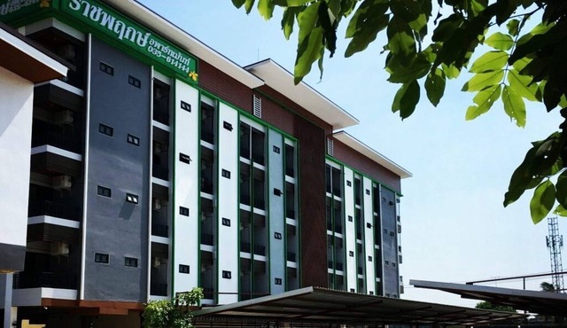 OYO 75504 Ratchapruek Apartment Angthong