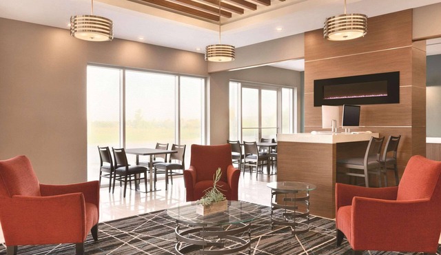 Park Inn by Radisson Brampton, On