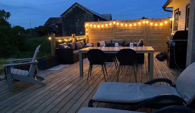 Park & Mill - Hot Tub, Bocce Court & Fire Pit!