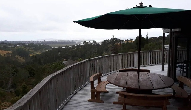 Peace and quiet in a shared house close to town n