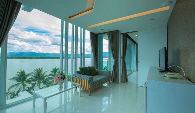 Phuglong Hotel