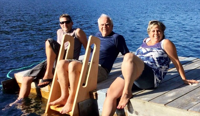 Private Secluded Cabin, Private Dock, Beach and Water Access, Stunning Lake View