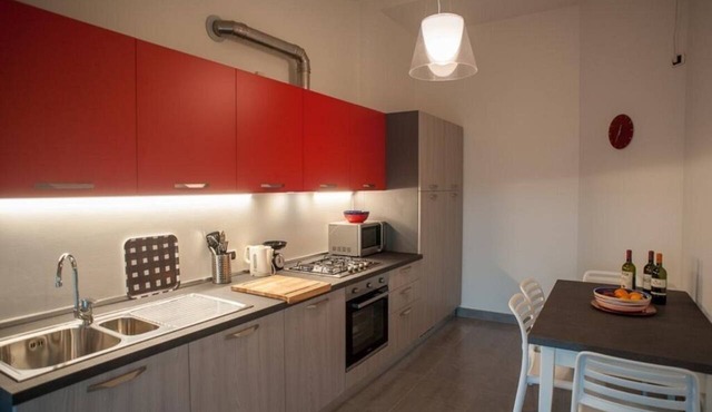 Recently 3 bedroom restored 4th Floor Apartment ONLY FAMILIES with sea views