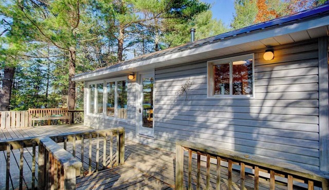 Recently Reno'd Cottage At Pristine Big Gull Lake!