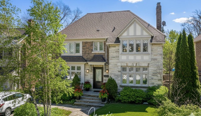 Resort Style Living in Lawrence Park