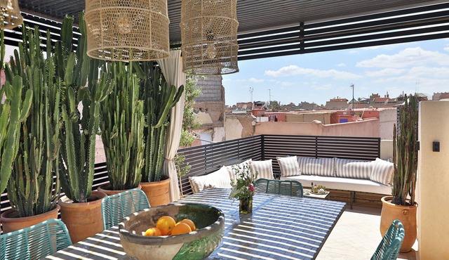 Riad Della