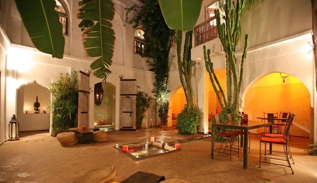 Riad O2 An Authentic Moroccan Riad/house