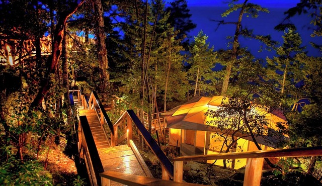 Rockwater Secret Cove Resort