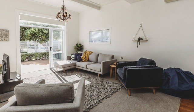 Rophia Retreat in Fitzroy Village