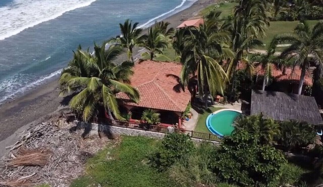 Saladita Beachfront, Pool, Walk to Surf