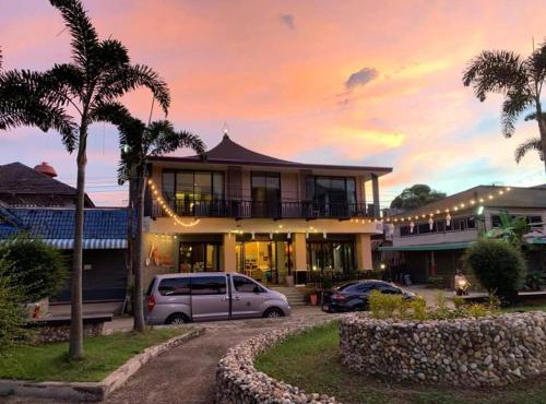 Saranya River House สรัญญาริเวอร์เฮาส์