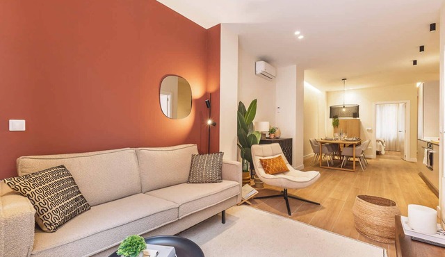 SariStays Valencia Terraza Deluxe L