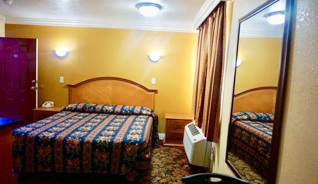 Satellite Motel