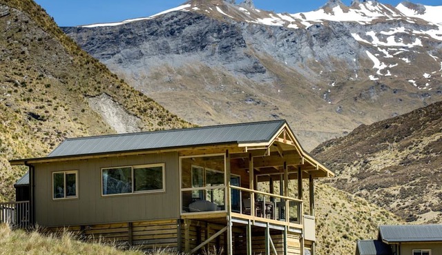 Secluded Cabin with Private Hot Tub Accessible only by Helicopter by Lake Wanaka, New Zealand