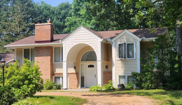 Secluded Plymouth Home: Private Stay, Pet-Friendly, Tech Forward, Natural Charm