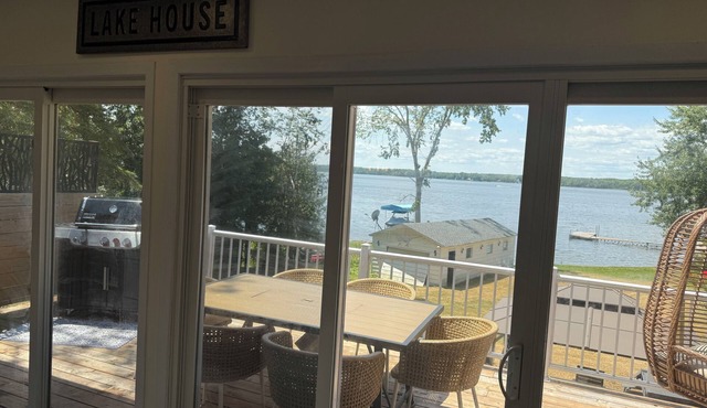 Selwyn Buckhorn Lakehouse