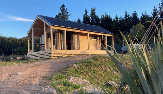 Serene Retreat - Te Anau Holiday Home