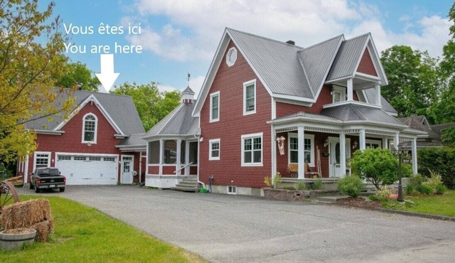 Serenity, charm and convenience - le Loft awaits you!
