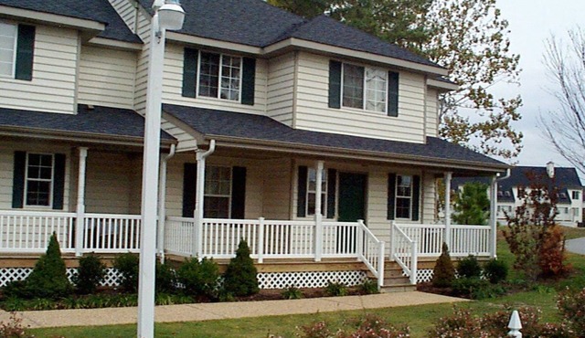 Spacious 2 BR | Historic Powhatan Resort