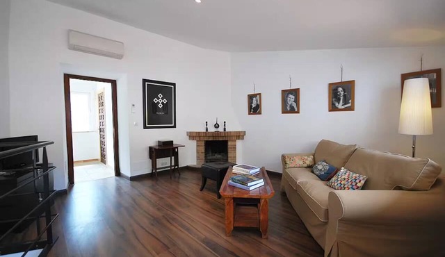 Spacious 70M duplex apartment, panoramic views in mountain village of Fornalutx