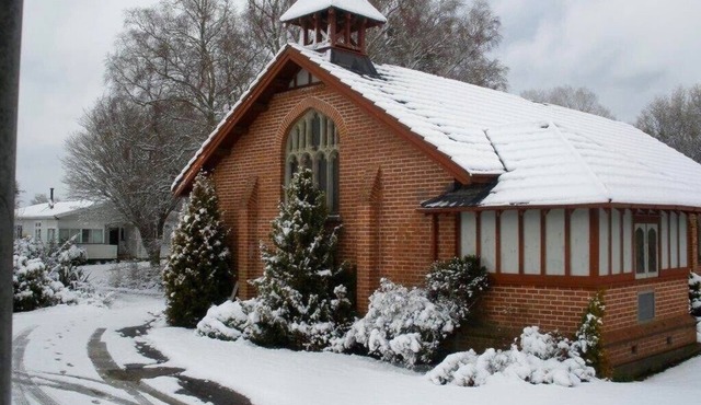 St Marys Vicarage Retreat - Raetihi Holiday Home