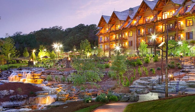 Studio, Sleeps 4, at Wilderness Club, Big Cedar!
