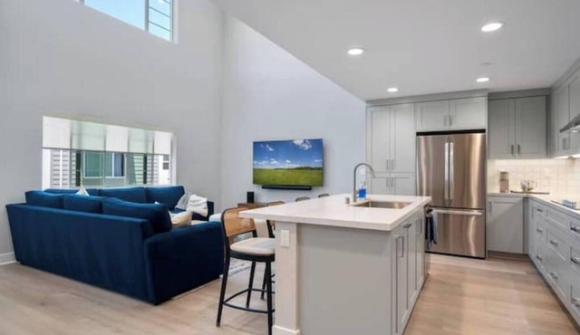 Stunning New Townhome in Redondo Beach