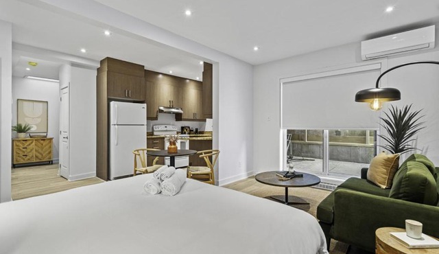 Stylish Open-Space Studio by Jean Talon Market