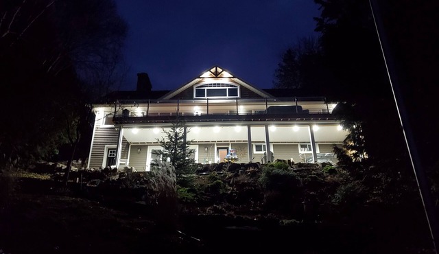Sunsets Cottage on Clear/Stoney Lake