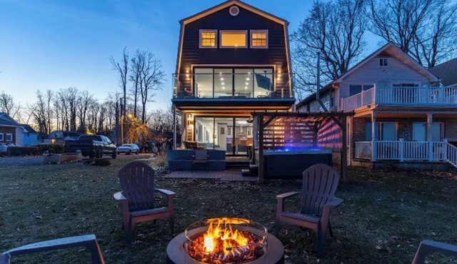 The Bachelorette- Wake up to waves live in luxury Your East Coast escape awaits.