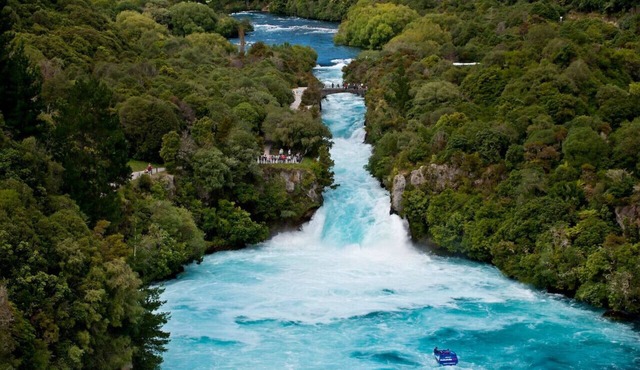 The Croft Cottage near Huka Falls with Aircon