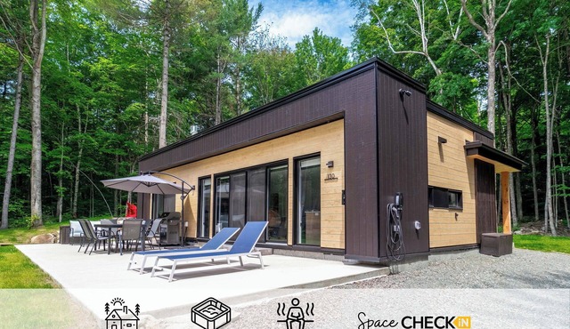 The Forest Hideaway | Sauna | Spa | Single Storey